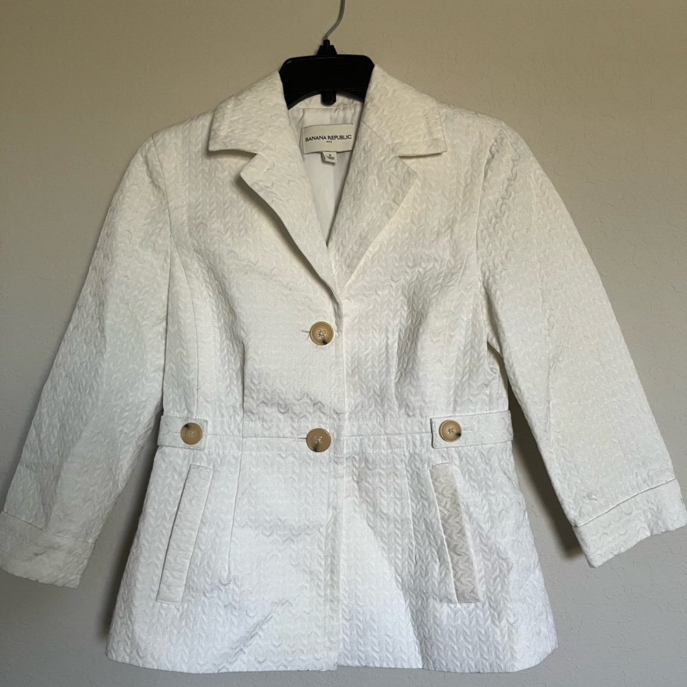 Banana Republic cream Textured Blazer